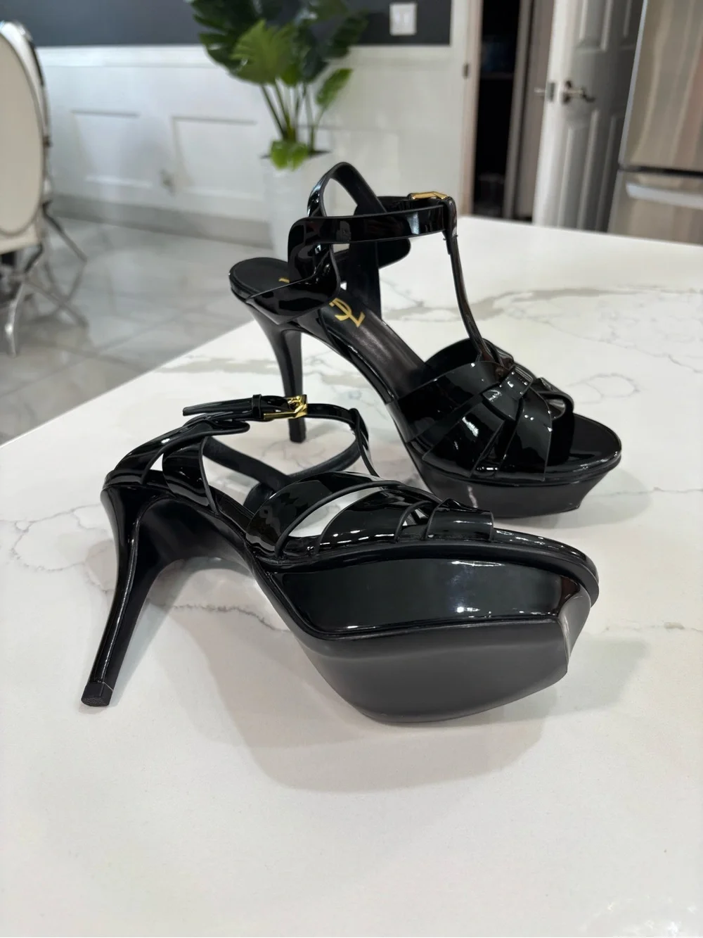 Saint Laurent Black Patent Platform T-Strap Sandals with Gold Buckle - Picture 12 of 12